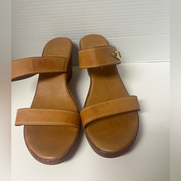 Italian Shoemakers Shoes - Italian shoemaker Mallory Tan Leather Strap Women's  Wedge Sandals comfy Sz 9.5